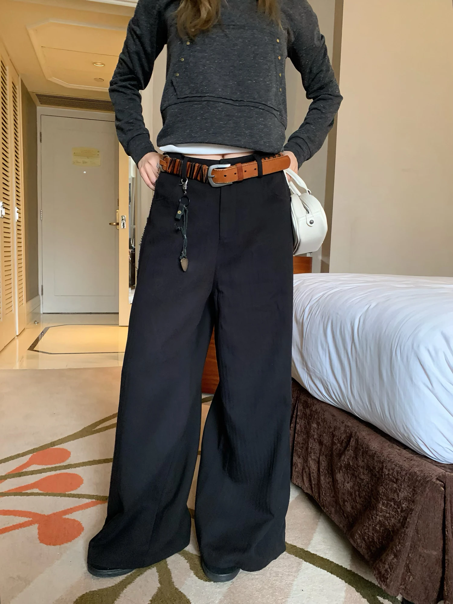 

Женские повседневные брюки Bla Straight Leg Wide Leg из материала AB с элементами пэчворка, практичные, в ретро-стиле, LelyMooch, Весна 2025