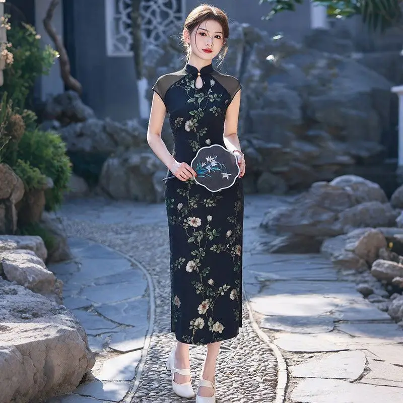 Elegant and Slim-fit Improved Cheongsam with Black Floral Embroidery