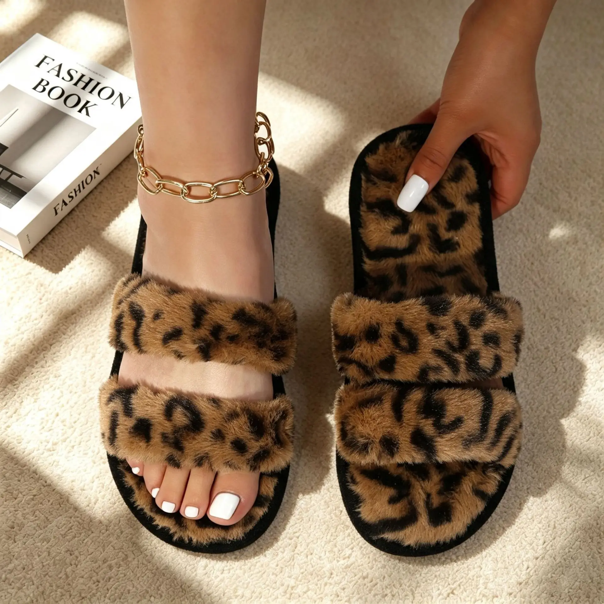 Fashion Leopard Fluffy Fur Winter Slippers for Women Plus Size Open Toe Soft Sole Fuzzy Shoes Indoor House Comfort Plush Slides