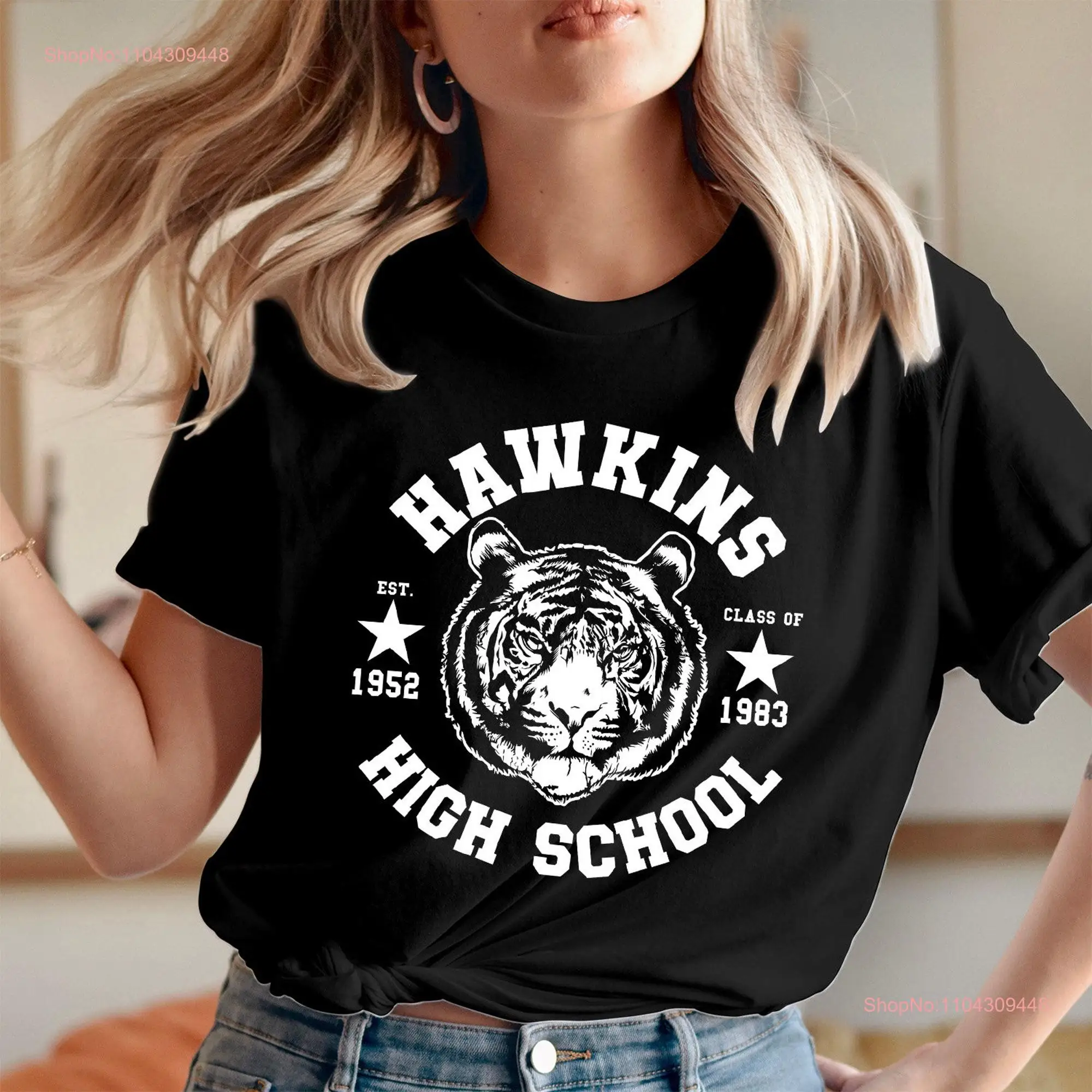 TSHIRT 3606 CLASS of 1983 HAWKINS High School Max Running Up Friends Eleven Upside Down T shirt long or short sleeves