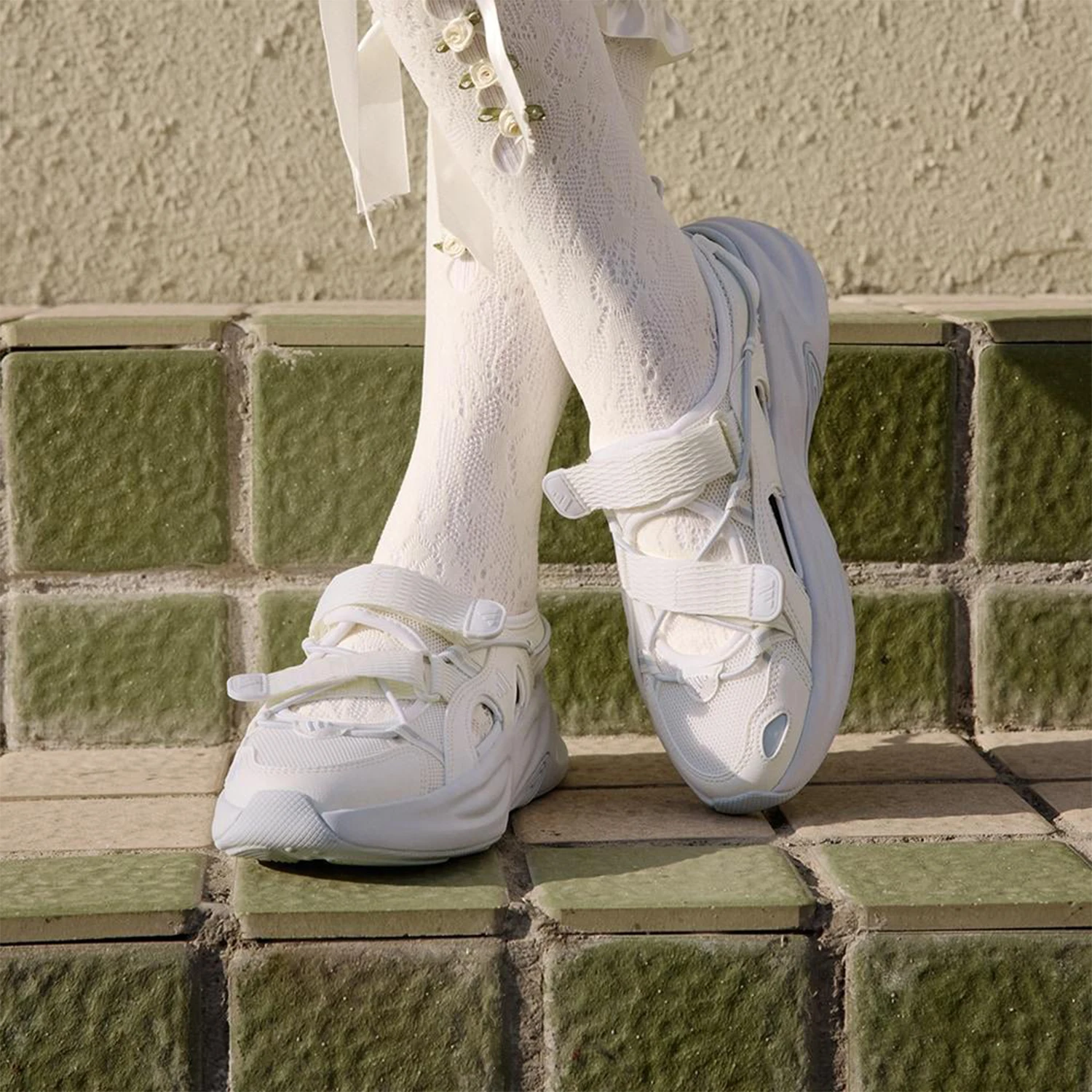 

Оригинальные женские дышащие сандалии Adidas OZWAVE SANDAL на липучке JS4576