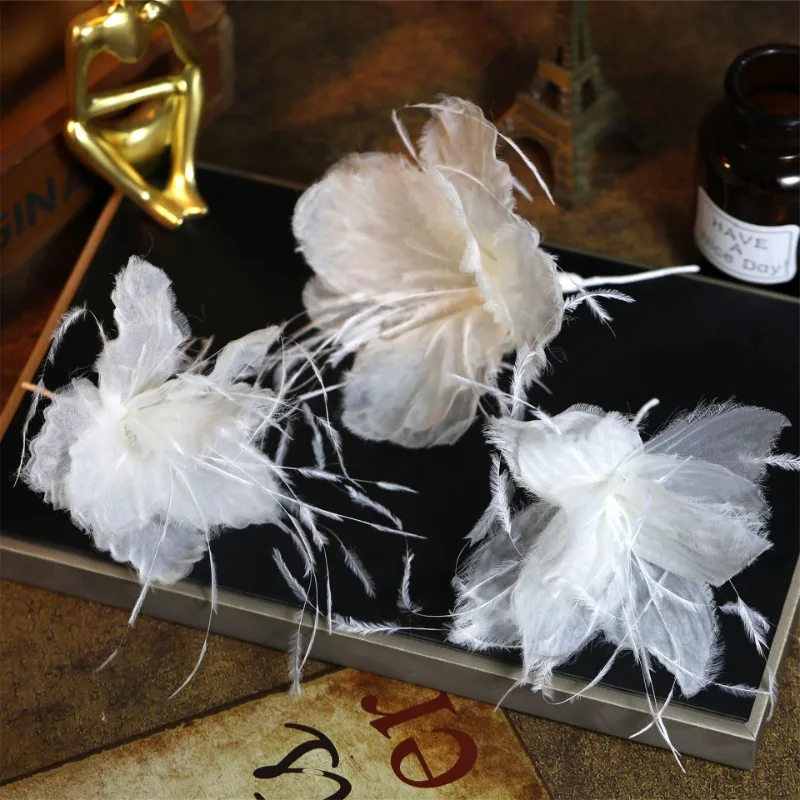 헤라의 새로운 요정 3차원 깃털 다림질 헤어 액세서리 신부 디스크 헤어 헤드 꽃 흰색 원사 드레스 머리 장식