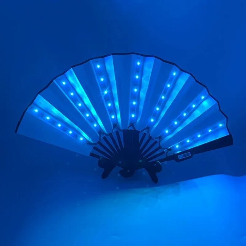 الصينية للطي متوهجة مروحة الفلورسنت بلوتوث APP التحكم الملونة Led مروحة مرحلة الأداء الدعائم الرقص مروحة اليد