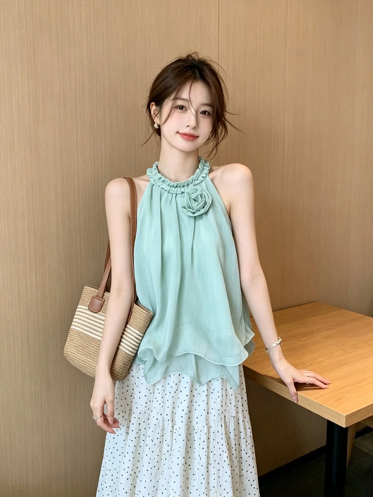 Mango Mint Green Sleeveless Neck Hanging Strap Vest Women Summer Celebrity Atmosphere 3D Flower Chiffon Top Casual Outerwear