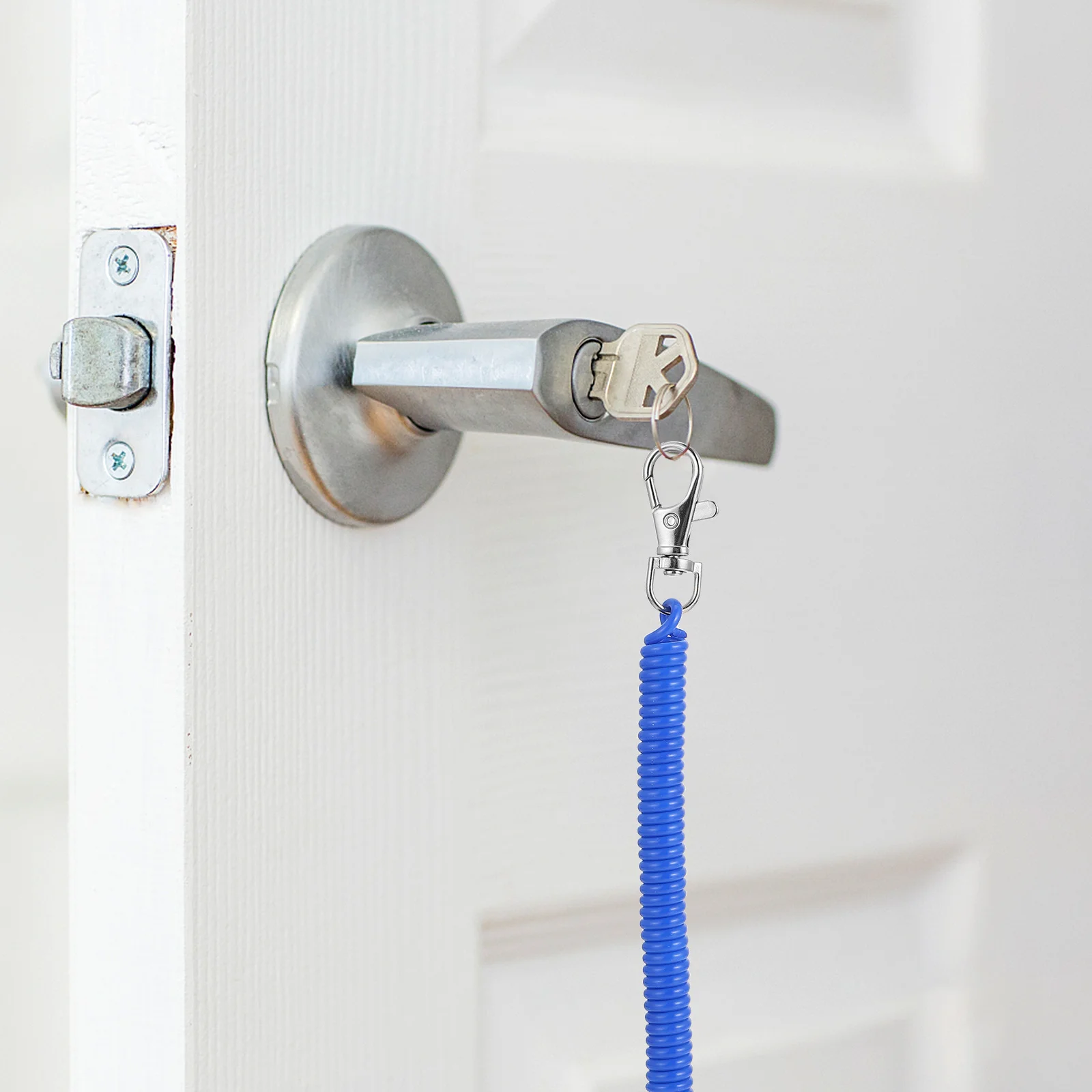 

3pcs Colored Spring Key Chain Retractable Lanyard Coil Durable Elastic Cord for Camping Hiking Mountaineering Outdoor Sports