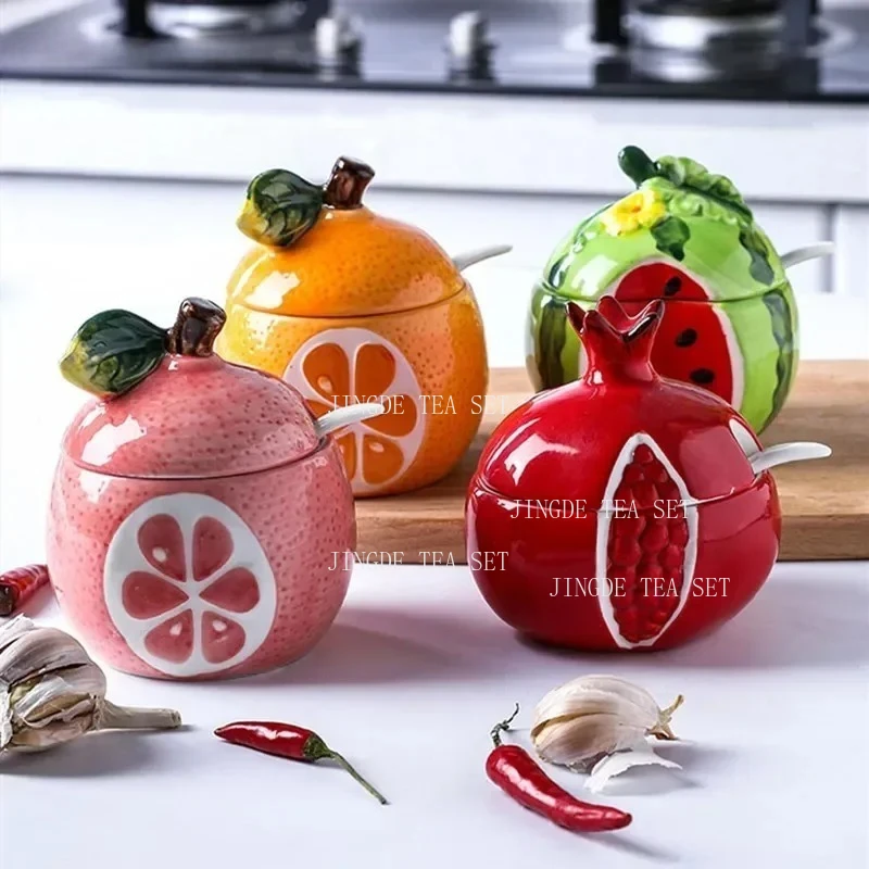 Criativo cerâmica tempero jar garrafa cozinha decoração cremalheiras fruta melão forma tempero tanque de armazenamento açucareiro com tampa & colher
