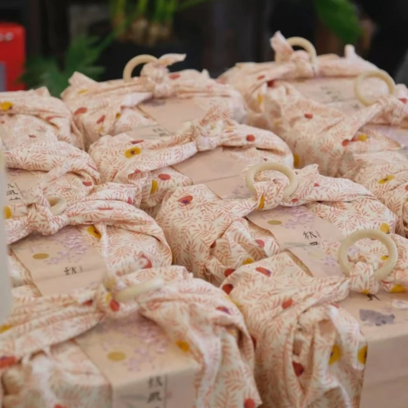 Traditional Chinese Mooncake Paaging Cloth Embroidered Design Bento Box Dert Wrap Vintage Sle Gift Box Wrap Paper