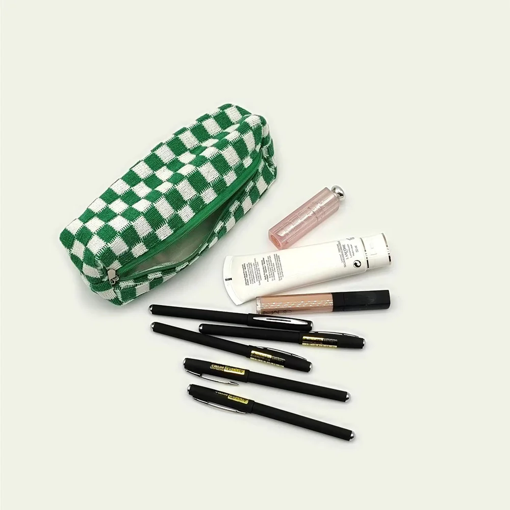 Checkered Makeup Bag,Travel Toiletry Bag Cute Makeup Brushes Bag Cosmetic Bags for Women Zipper Makeup Bags for Purse