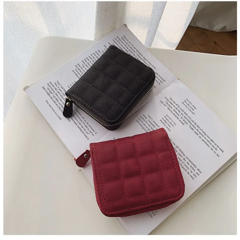 Women's Short Wallet 2023 Korean Version Mini Lady Fashion Purse Short Zipper Cute Zero Wallet Student Embroidered Wallet