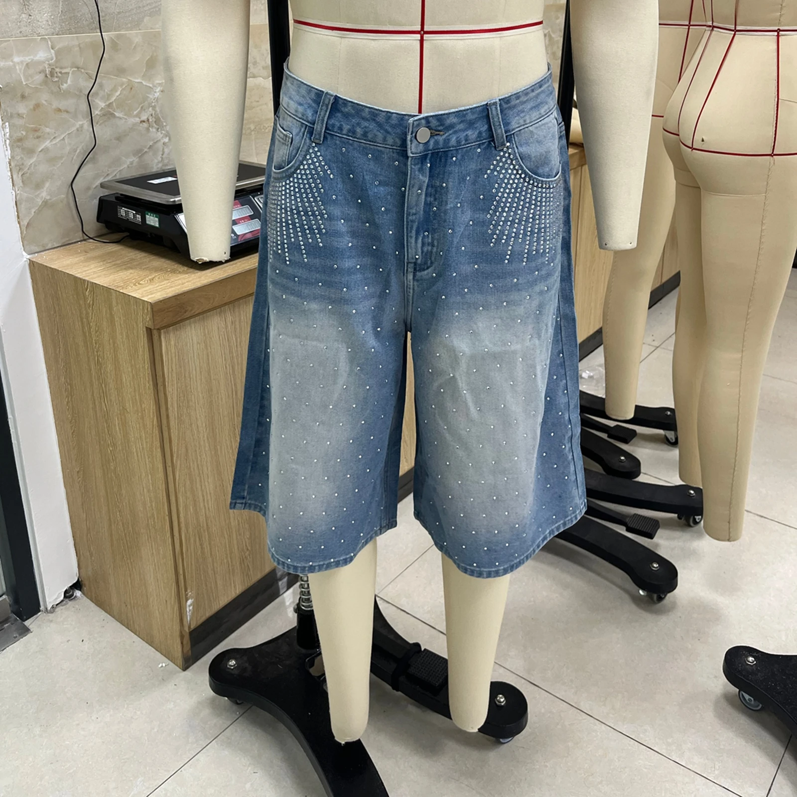 Men s Knee Length Denim Shorts Mid Rise Shiny Rhinestone Loose Fit Long Jean Shorts Below Knee Cropped Pants