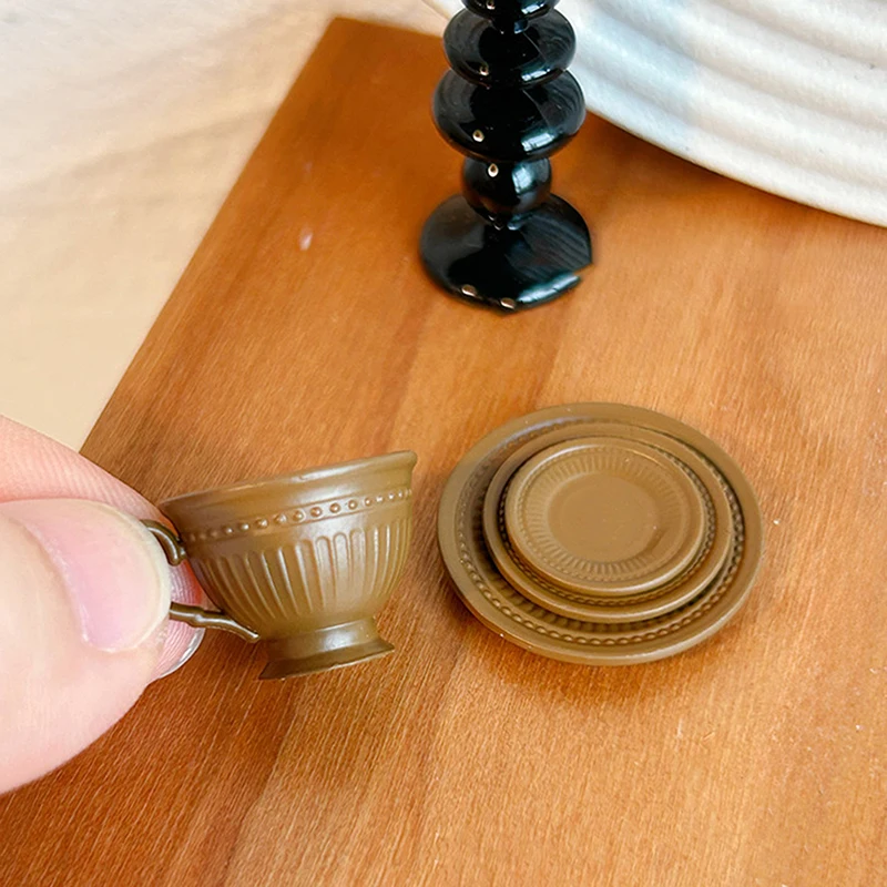 2PCS Small French Coffee Cup Plate Set Toy Dollhouse Mini Furniture Model DIY Accessories Miniature Scene Decoration