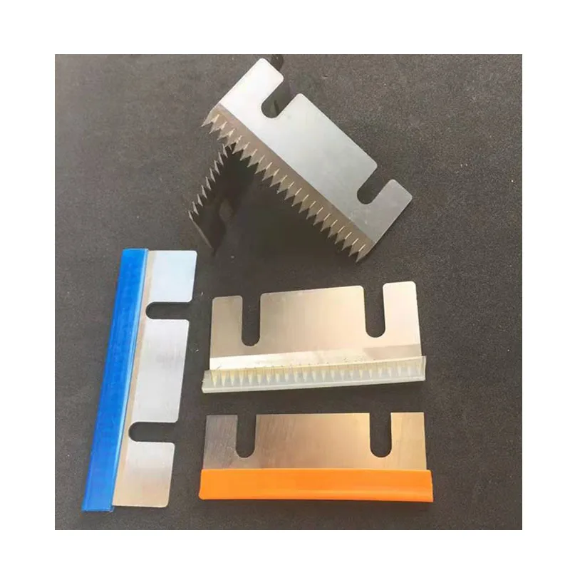 Klinge zum Verschließen von Backen für Verpackungsmaschinen