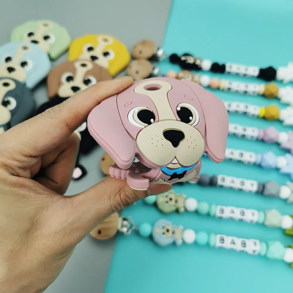 Kustom Inggris Rusia Huruf Nama Bayi Silikon Anjing Klip Dot Rantai Diy Teether Liontin Bayi Pacifier Kawaii Teether