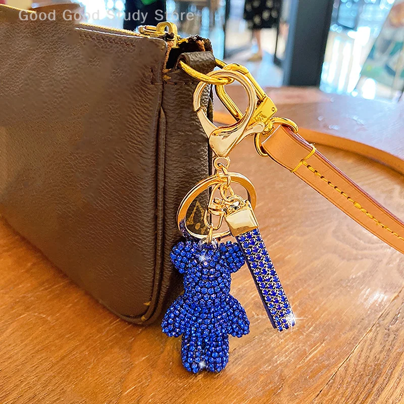 

1PC Bag Pendant Personalized And Creative Boutique 5cm Cute Bear Keychain Inlaid With Artificial Diamond Car Keyring