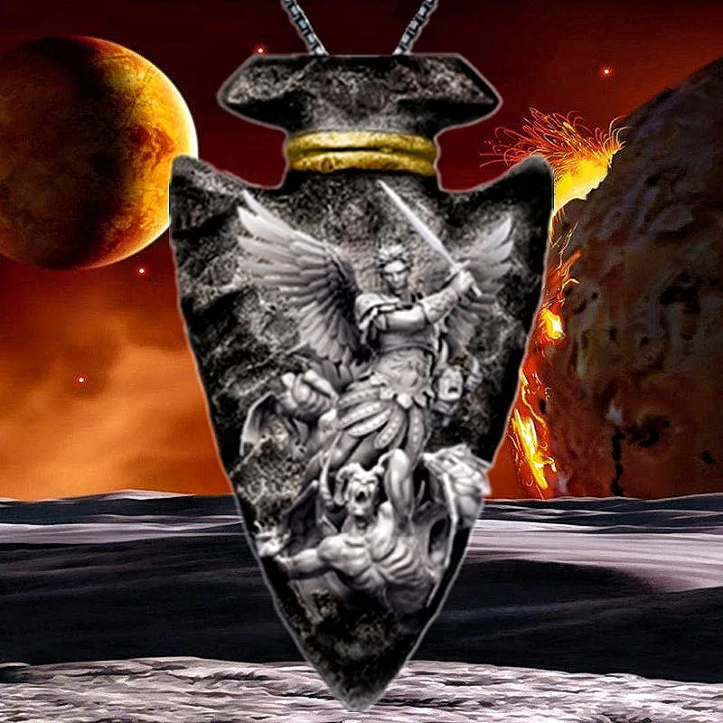 الموضة الإبداعية سانت مايكل الملاك قلادة مثلث قلادة الهيب هوب القلائد للرجال مجوهرات اكسسوارات هدية للذكرى السنوية