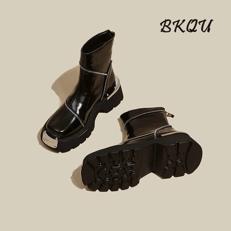 BKQU Platform Ankle Boots Women 2024 Autumn New British Style Square Head Chelsea Boots Retro Metal Functional Punk Boots