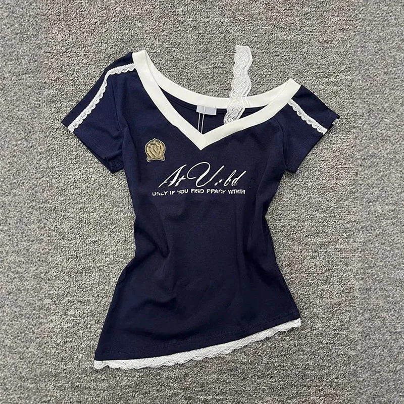 American style spicy girl V-neck short sleeved t-shirt, women's summer high-end feel, lace patchwork shoulder slimming and slimm