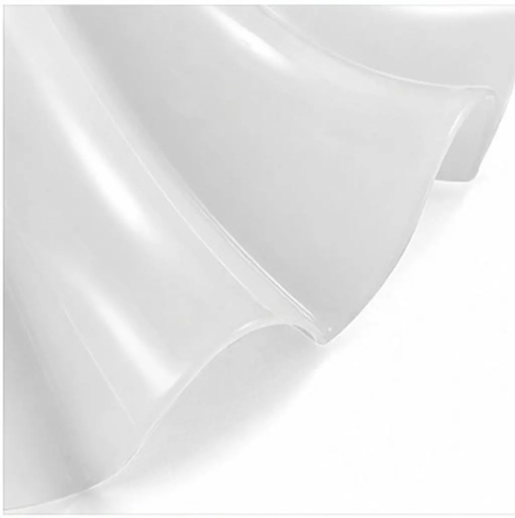 White Blossom-Shaped Plastic Lamp Shade for Living Room Bedroom Study – Elegant Flower Design Soft Lighting Decor