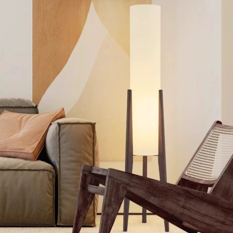 

Creative and unique Japanese-style Chinese-style ins girl bedroom living room bed and breakfast sofa vertical lamp
