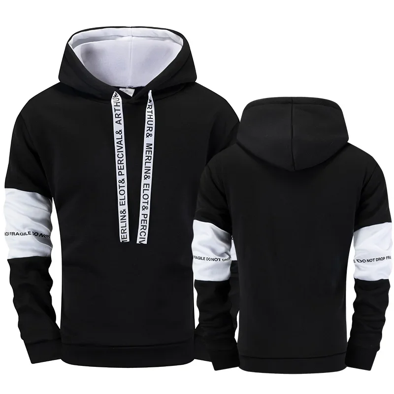 Sweatshirt dan Celana Jogger Warna Hitam Putih Campuran, Busana Kasual Urban, Outfit Terbaru 2025, Setelan Olahraga Pria Baru, Hoodie dan Celana Panjang