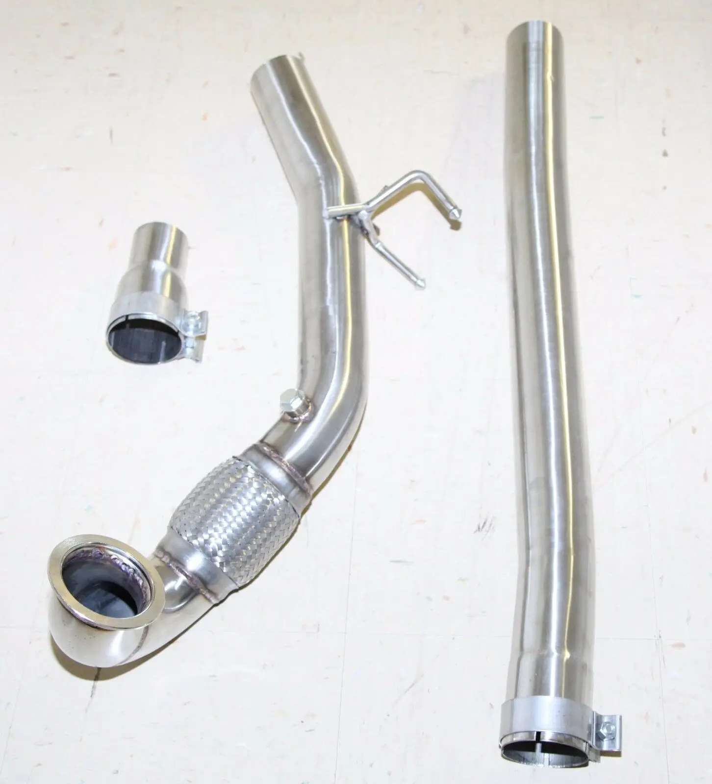 Perno turbo SS de 3" en bajante para Volkswag*en Golf R MK7 2.0T V-band 2015-2016