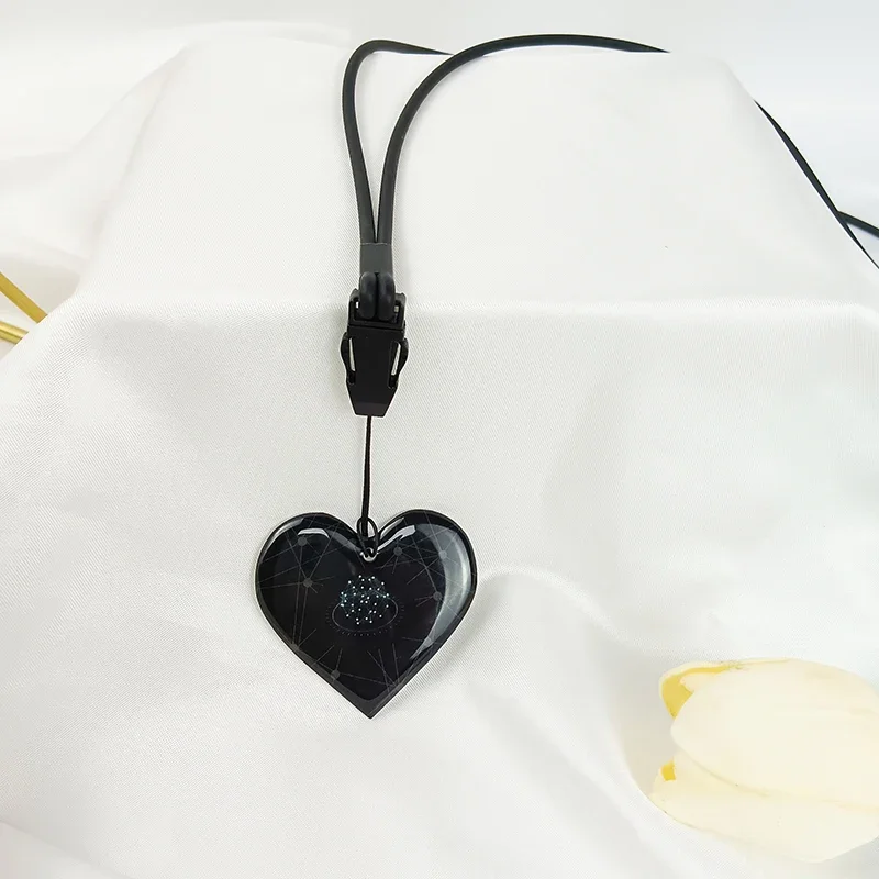 AIBAOTONG Terahertz Power Card Black Heart Shaped Pendant With Silicone Ion Chain