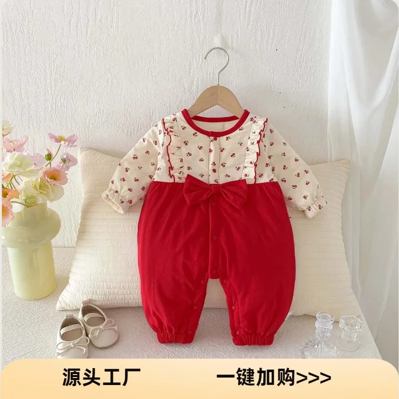 بدلة أطفال لفصل الشتاء مع فيونكة من القطن والمخمل، ملابس تسلق طويلة لحديثي الولادة بعمر شهر واحد