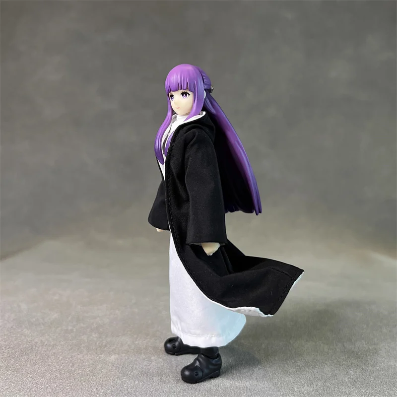 ในสต็อก SHF สีดําสีขาวตัดกัน Robe เสื้อกระโปรงยาว Fit 6 นิ้ว Action Figure ของเล่นไม่มีรุ่นสําหรับแฟนๆ DIY ของขวัญ