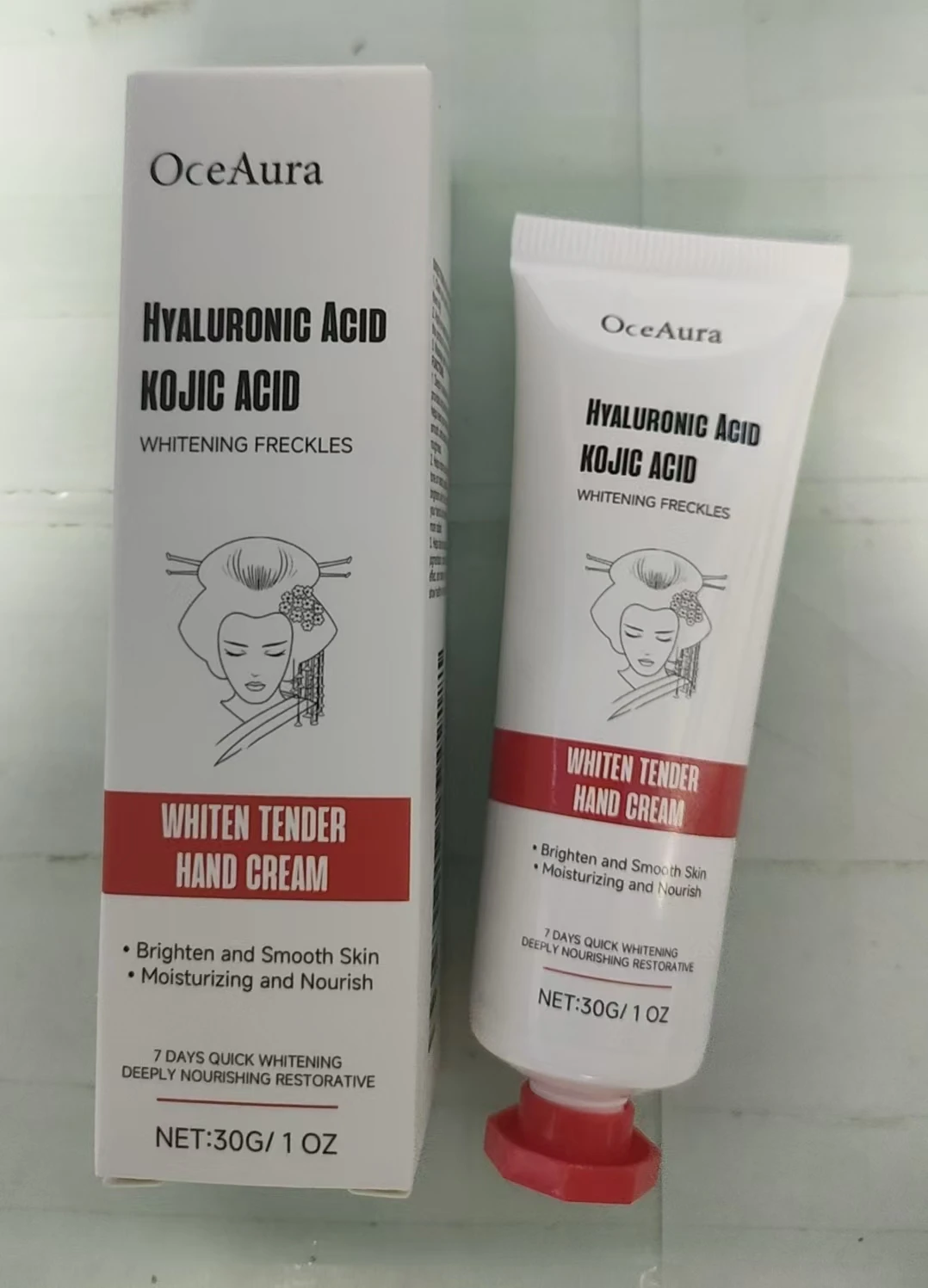 Women's hand cream moisturizes and relieves dryness, replenishes moisture, freezes and brightens, with a gentle and refreshing f