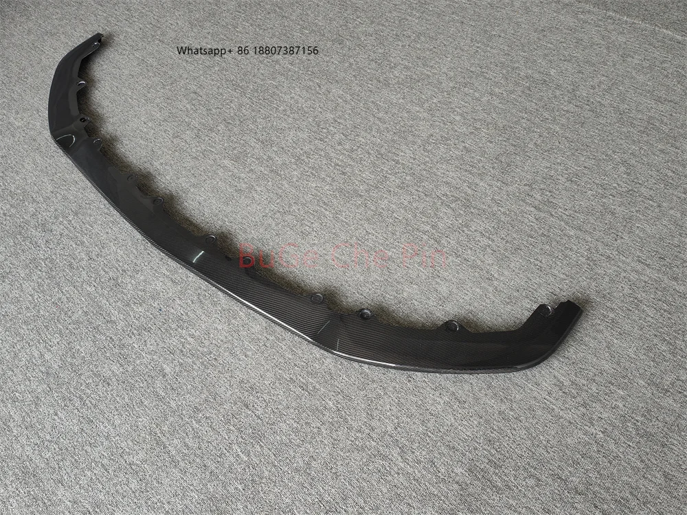 

Suitable for the New forBentley Flying Spur Carbon Fiber Body Kit Front Bumper Edge Diffuser