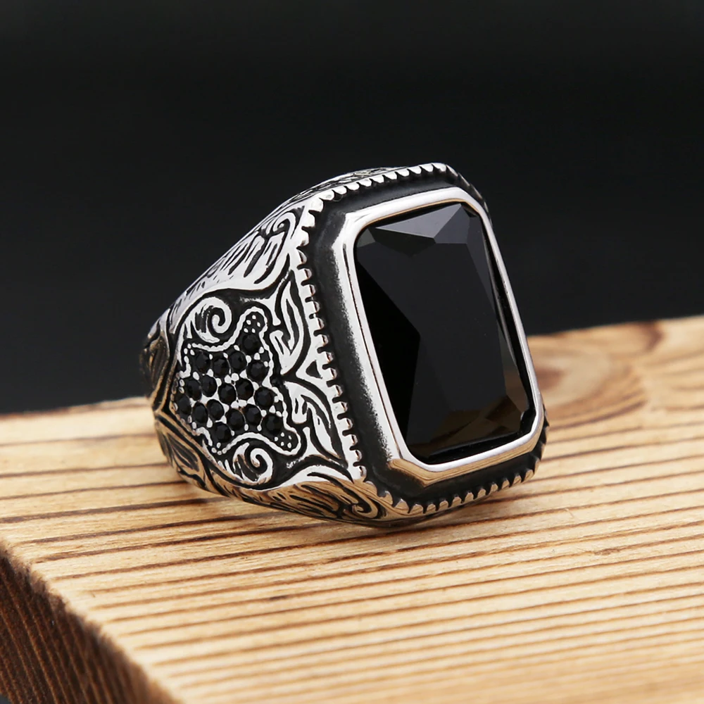 New Punk 316L Stainless Steel Black Stone Rings For Men Women High Quality Big Stone Fashion Biker Ring Party Jewelry Wholesale