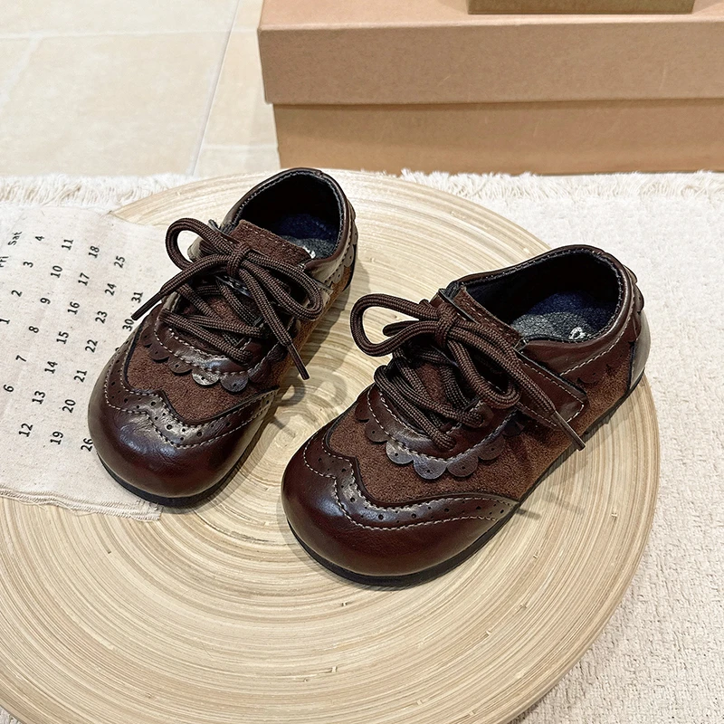 Toddler Girls Carved Leather Shoes 2026 New Autumn Kids Mary Jane Flats Non-slip Classic Retro Style School Party Daily Wear