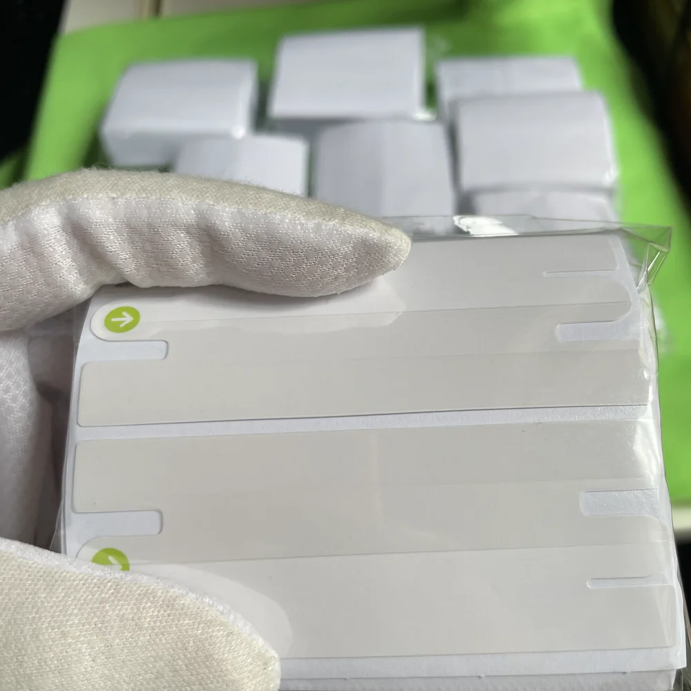 20 Sets Tamper Proof Security Seal Stickers for 13-18 Pro Max Duo Plus Air Mini Warranty Void Labels Box Closure Packaging Seals