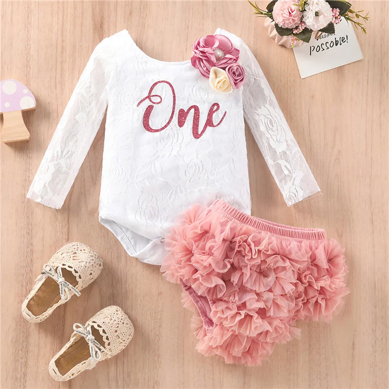 

Infant Baby Girl Outfits, Long Sleeve Letter Floral Lace Round Neck Romper Ruffle Briefs Shorts with Removable Brooch, 3-24M