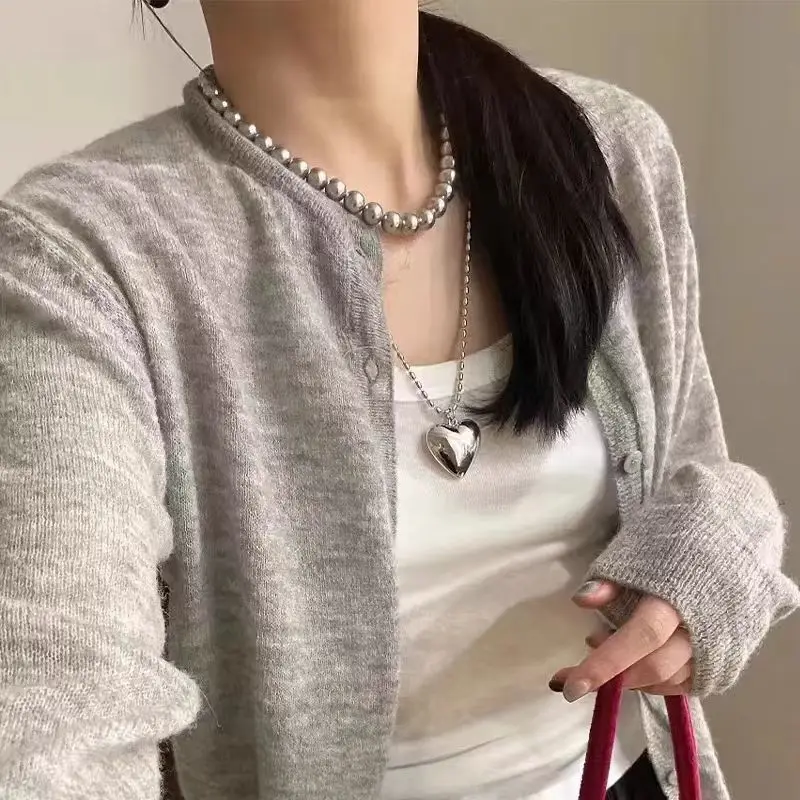 

Jenny&dave Grey Pearl Three-dimensional Peach Heart Pendant Necklace Collarbone Chain For Women