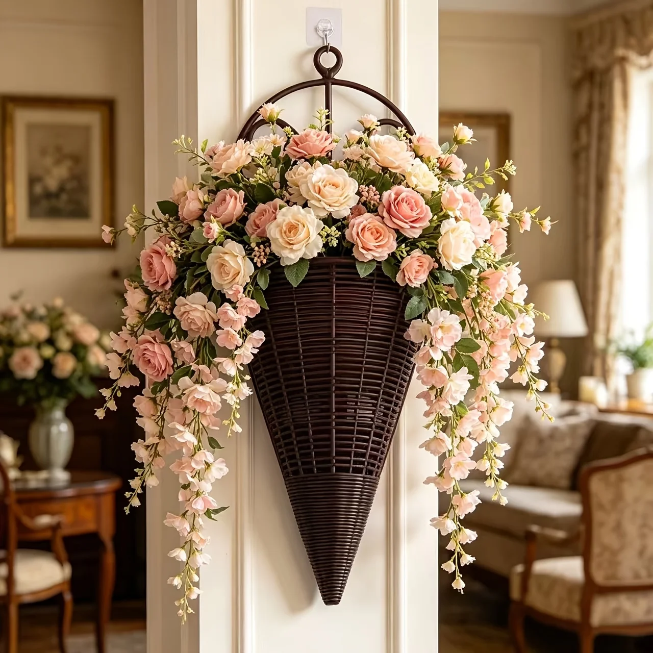 2 Brown Plastic Wall-Mounted Flower Baskets, One-Piece Tapered Wall Flower Pot Holder, Indoor and Outdoor Home Gardening Decoration Wall-Mounted Flower Rack