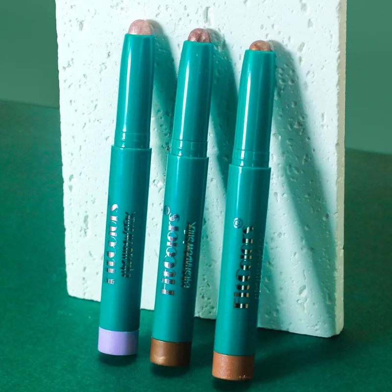 Ombretto in stick 2 in 1 Baco da seta per dormire Alta luce Lunga durata Alta pigmentazione Shimmer Glitter Matita per ombretti Trucco impermeabile