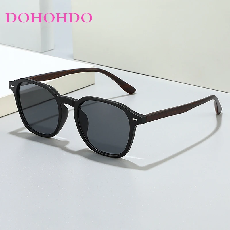 

Classic Retro Square Sunglasses For Women Men Fashion Trending Luxury Brand Designer Outdoors Driving Travel Sun Glasses UV400