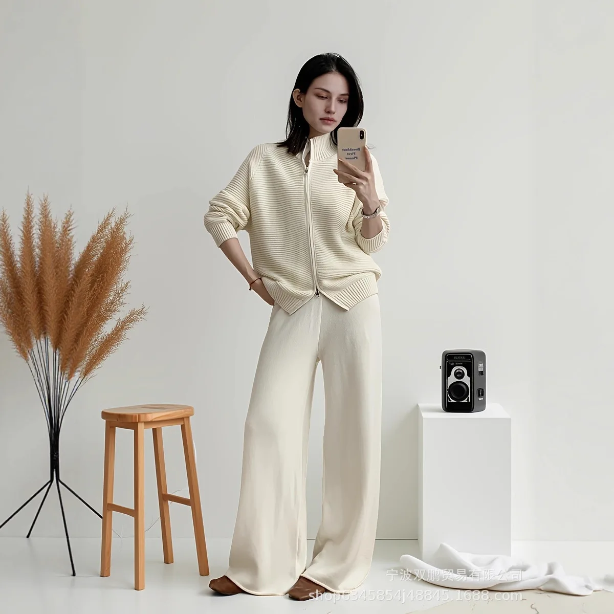 

Двухслойный вязаный костюм с двойной молнией, новый свитер-кардиган с воротником-стойкой, в комплекте с брюками, комплект из двух предметов.