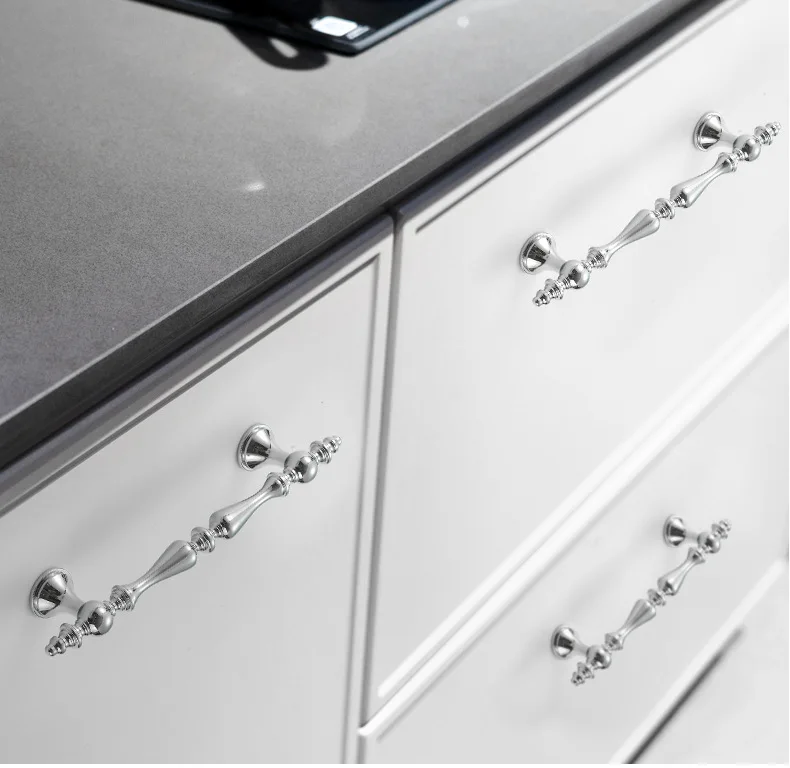 

Retro Furniture Long Handle Cabinet Pulls Drawer Dresser Bronze Antique Knob Rustic Handle Kitchen Cabinet Knobs and Handles