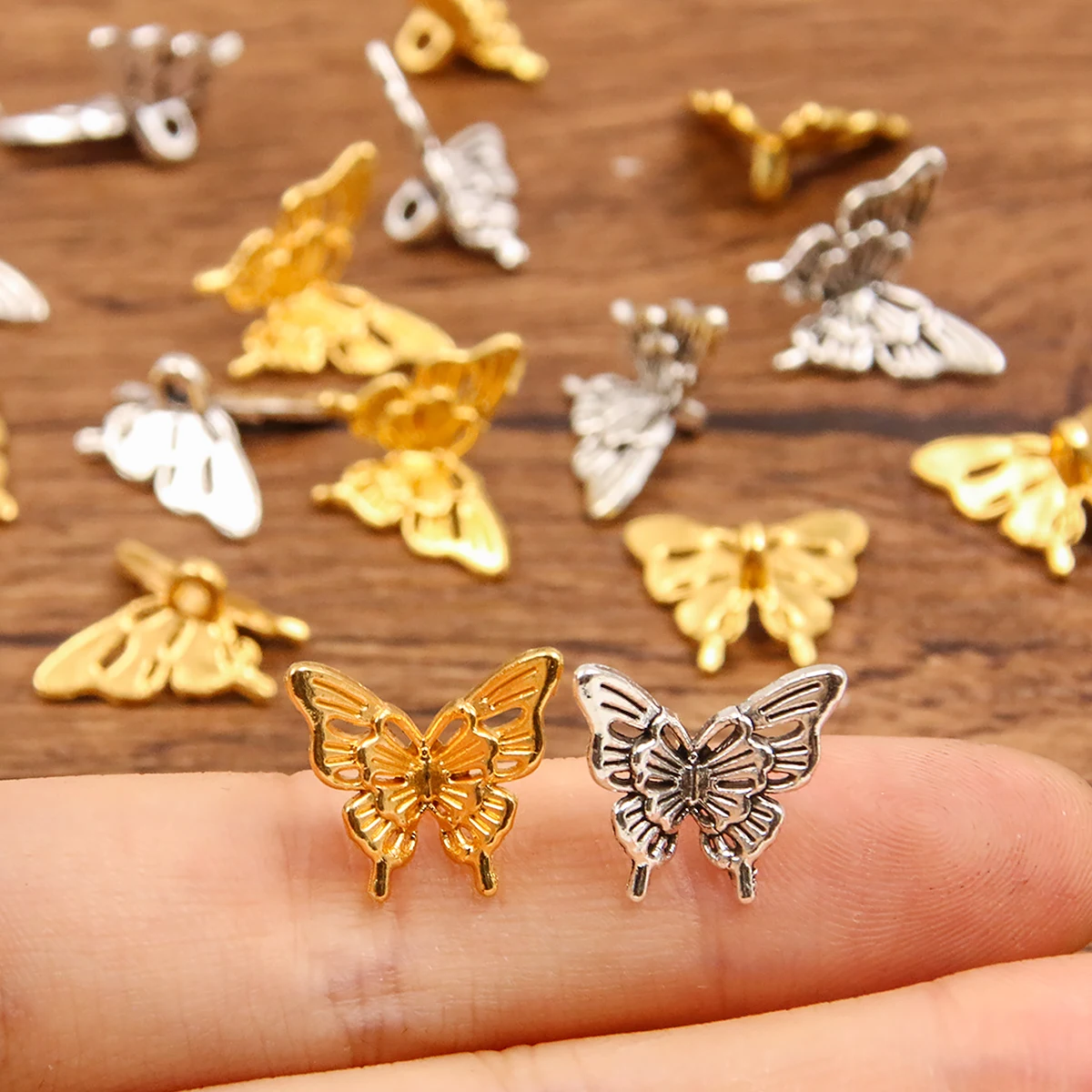 30PCS 13X14mm Metal Alloy Two Color Hollow Simulation Butterfly Charms Animal Pendants For Jewelry Making DIY Handmade Craft