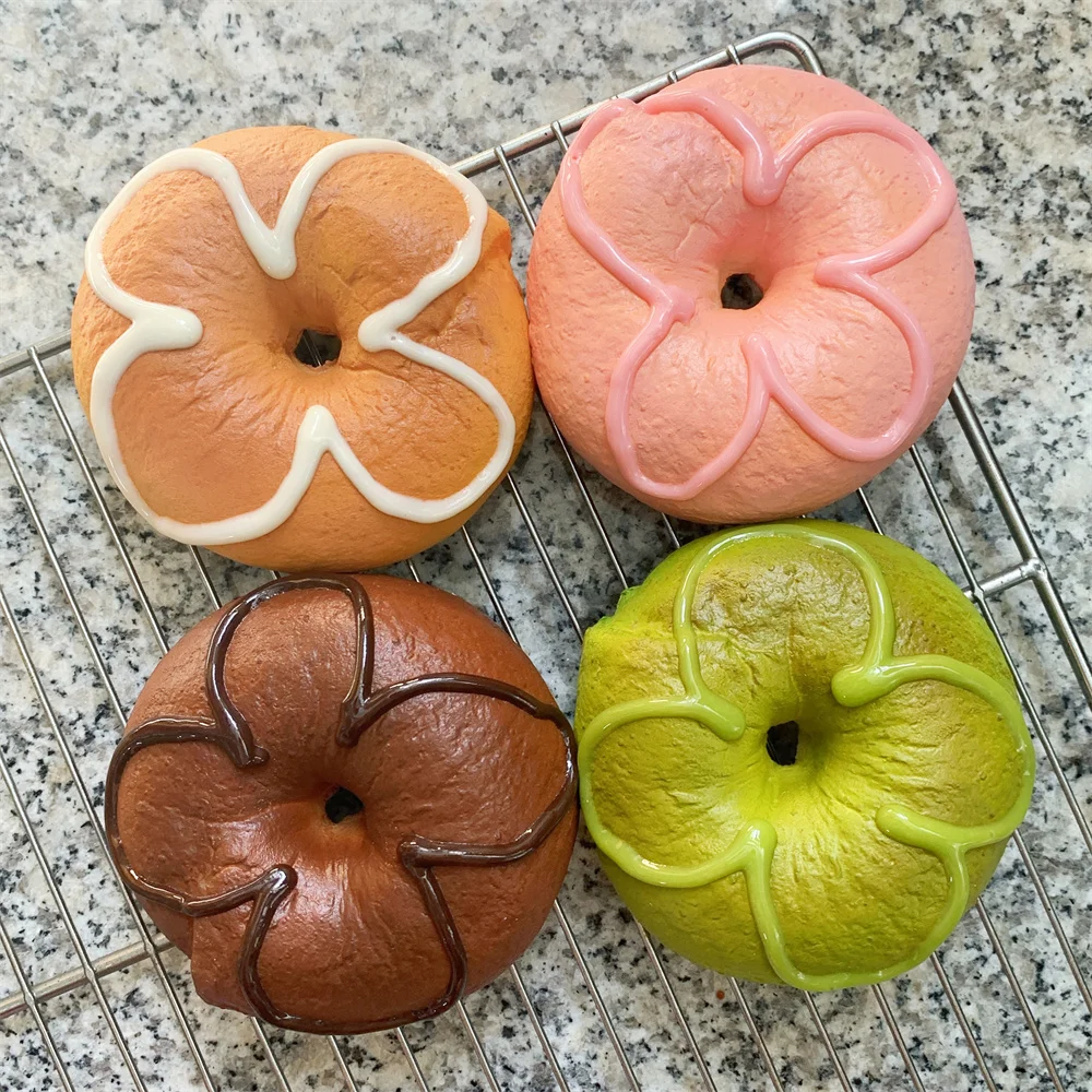 

Cute Bagels Pinch Happy Relaxing Toys Elastic Slowly Rising Hand Exercise Props Dessert Party Decoration Dounts Croissant Cake