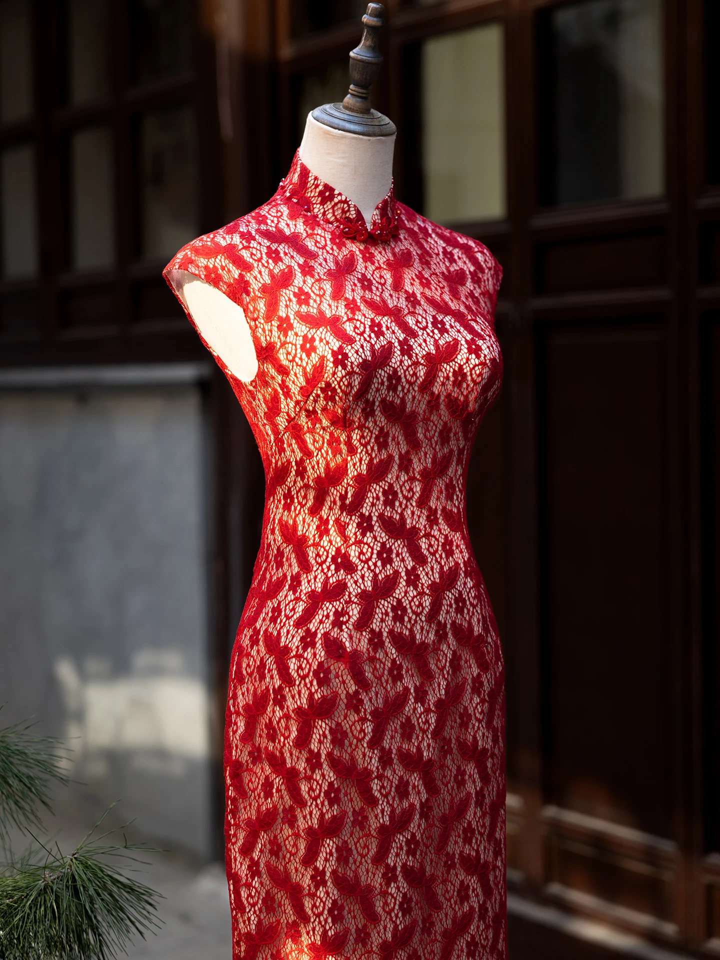 

Red Wedding Lace Evening Gown Double Layered Ele Vintage Sle Breathable Polyester Spring Collection 2026