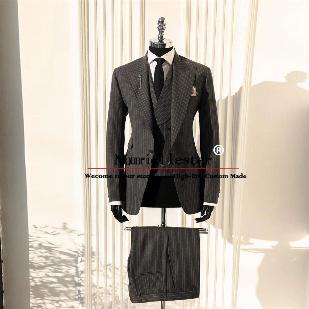 

Elegant Grey Groom Wedding Suits Nobility Stripe Jacket+Double Breasted Waistcoat+Pants 3 Pieces Men's Tuxedos Trajes De Hombre