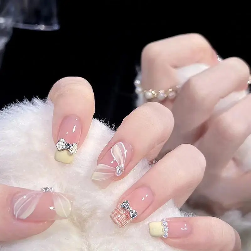 Hand-worn Nail Autumn and Winter Wonderland Ice-transparent Smudging Wearing Nail Removable Nail Nails Pressed On