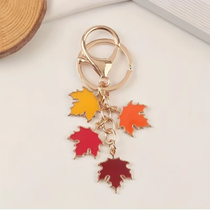Creative Maple Leaf Pendant Keychains, Creative Gifts, Halloween Thanksgiving Autumn Gifts, Party Keychain Gift Pack Christmas