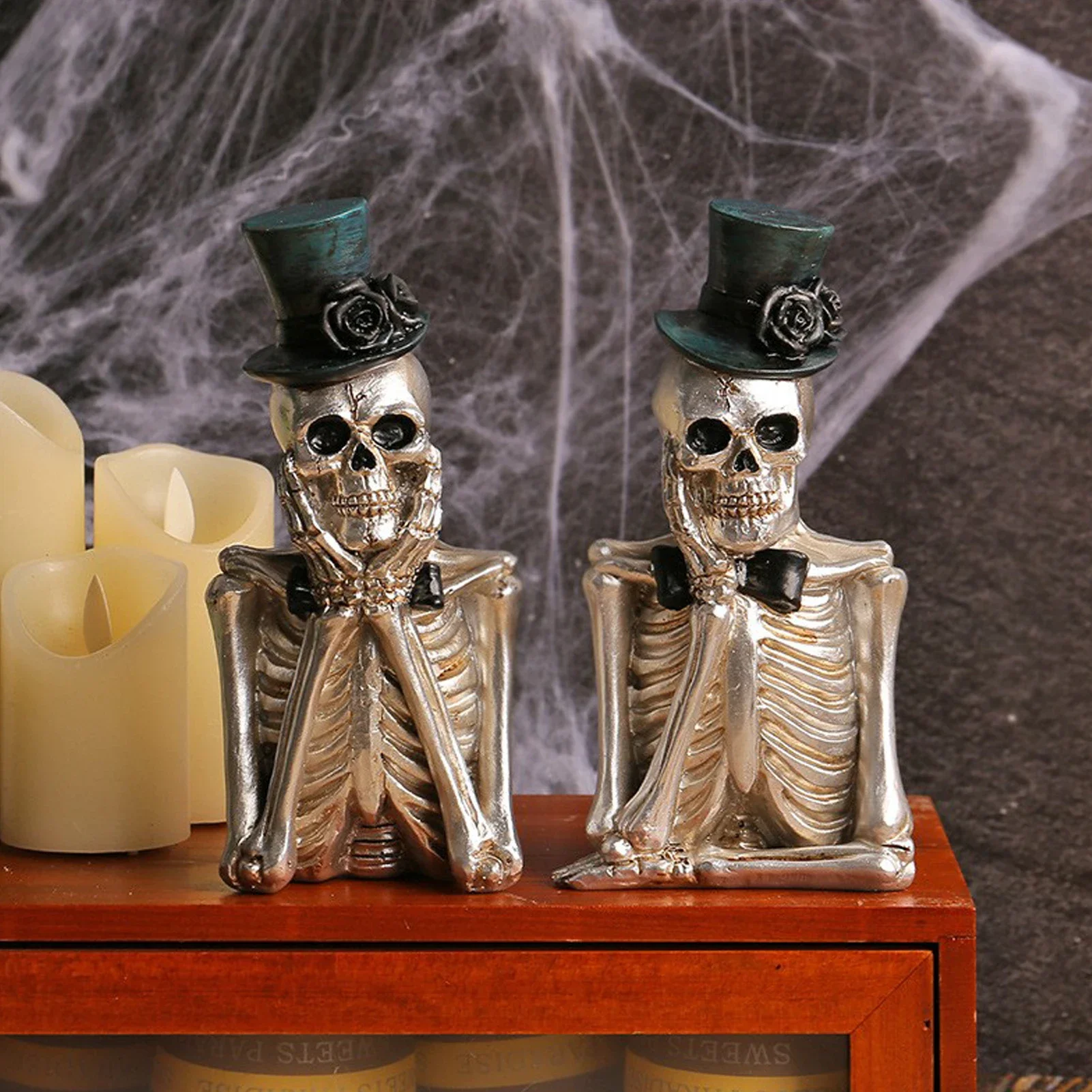 Halloween Cartoon Skeleton Figurine Halloween Ornament Resin Crafts Statue Fun Festive Decor 2025
