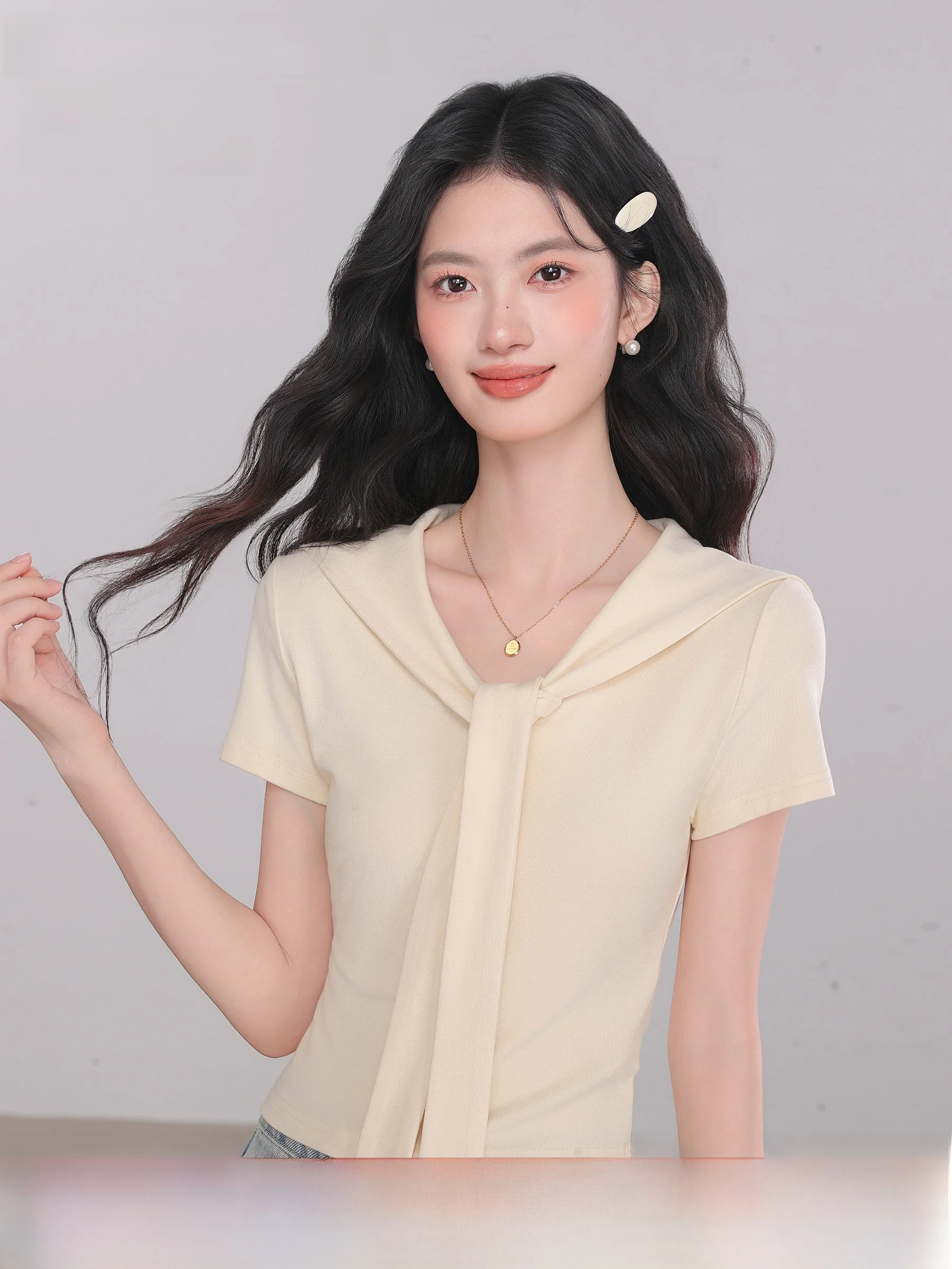 

Slim Fit ort Sve V Ne T irt Women's Summer Korean Sle Yellow Sa Design Sensation Navy Collar Top