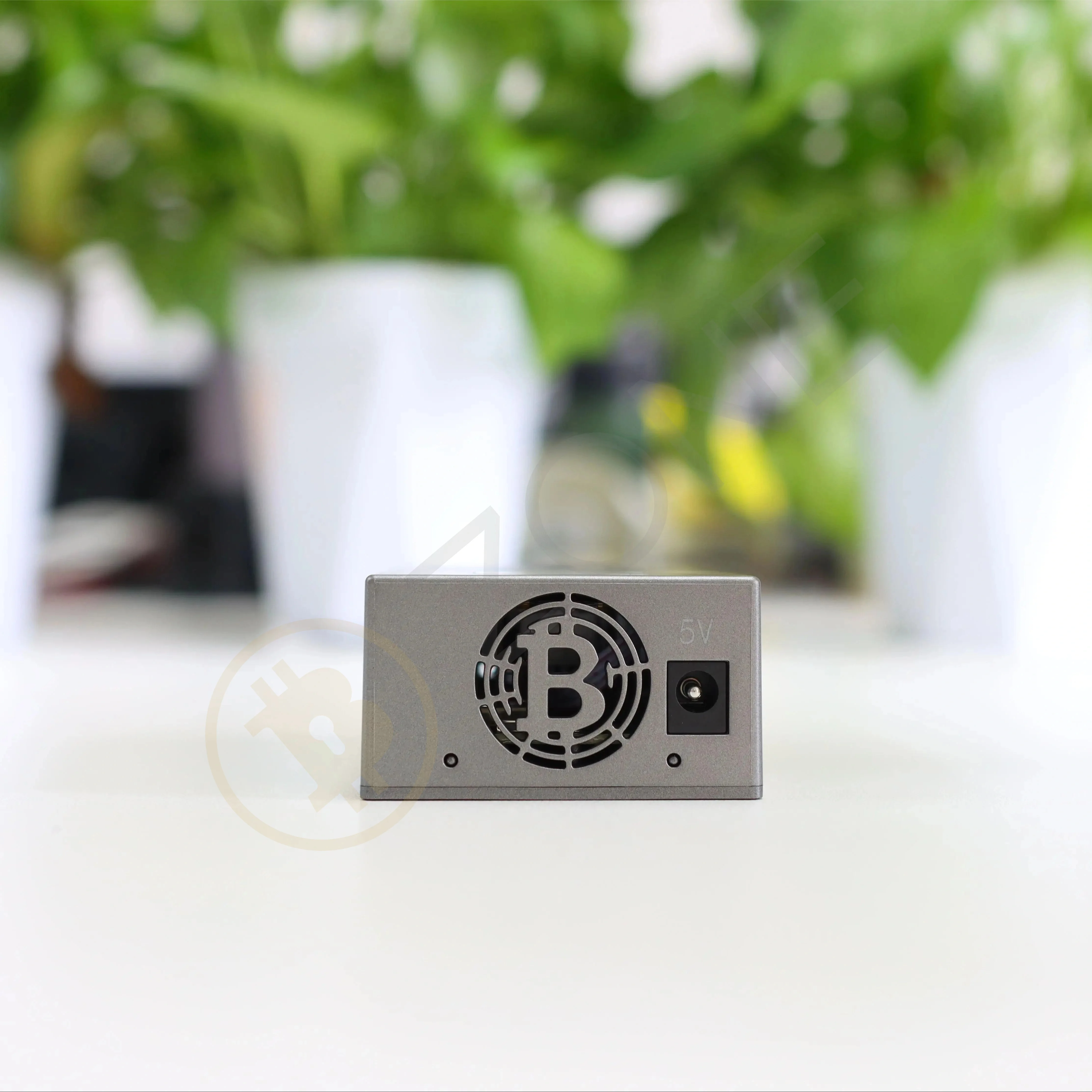 Bitcoin Lotto Mining Machine Lucky miner LV06 BTC Miner BTC 500G Hashrate BM1366 ASIC Chip Home Silent Miner con alimentatore