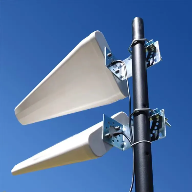 

600 3800 MHZ 18dB Ultra HIGH Gain LOG 5G 4G Directional Antenna Router Amplifier Booster Repeater AP CPE